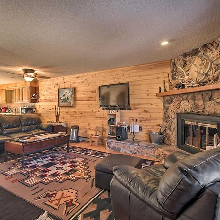 Downtown Red River Retreat With Mtn Views And Yard מראה חיצוני תמונה