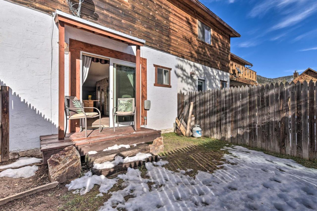 Downtown Red River Retreat With Mtn Views And Yard מראה חיצוני תמונה