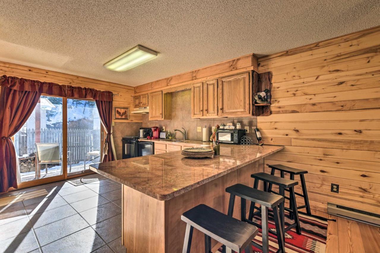 Downtown Red River Retreat With Mtn Views And Yard מראה חיצוני תמונה